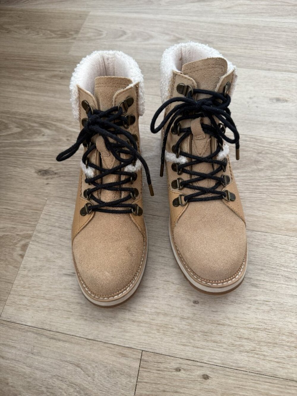 Toms Tan Women's Mesa Boots, Size 6